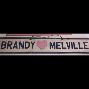 Brandy Melville sign